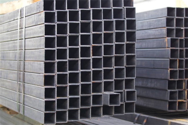 兴山<font style='color:red'>Q355B无缝方管</font>支持定制
