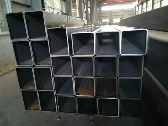 兴山<font style='color:red'>Q355B方管</font>折弯