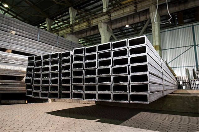 兴山冷拔方管弯曲半径